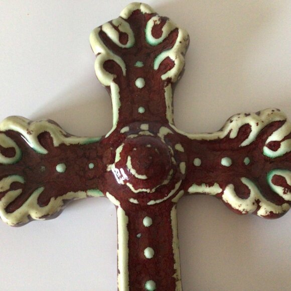 Vintage Ceramic Wall Cross Religious Distressed Burgundy & Cream Glaze Finish - Picture 2 of 7